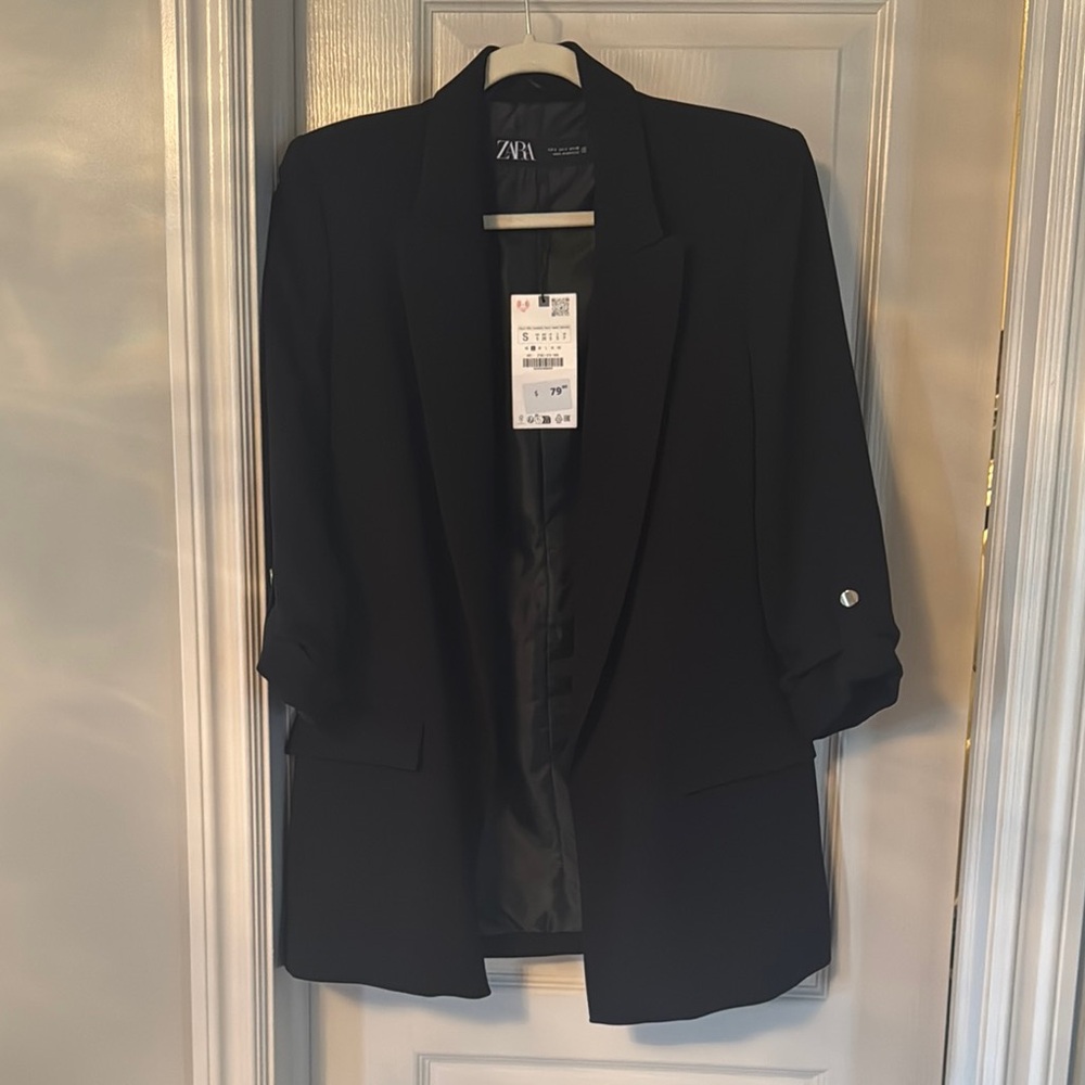 Zara Women's Elegant Black Suit Jacket
